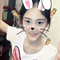 快手昵称:暴走萝莉-杨雨珊 快手号:5690421 - 快